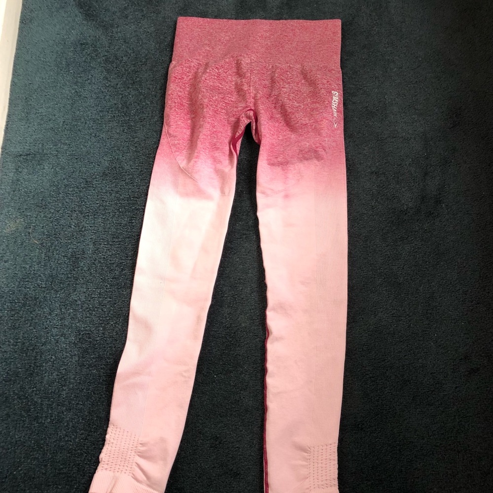 Gymshark Ombré Seamless, XS, New with tags, hot pink. Matching long sleeve avail